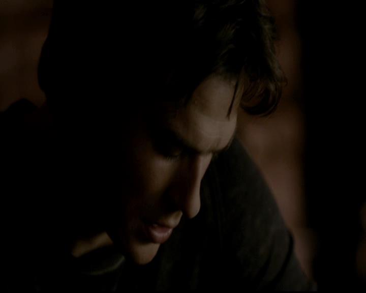 VampireDiariesWorld-dot-org_4x12AViewToAKill1407.jpg