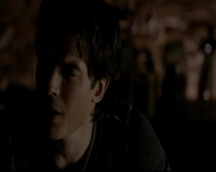 VampireDiariesWorld-dot-org_4x12AViewToAKill1420.jpg