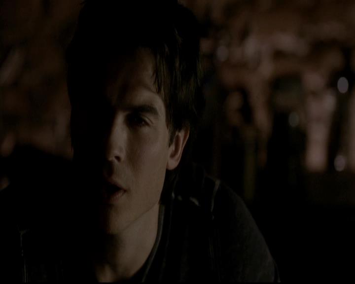 VampireDiariesWorld-dot-org_4x12AViewToAKill1421.jpg