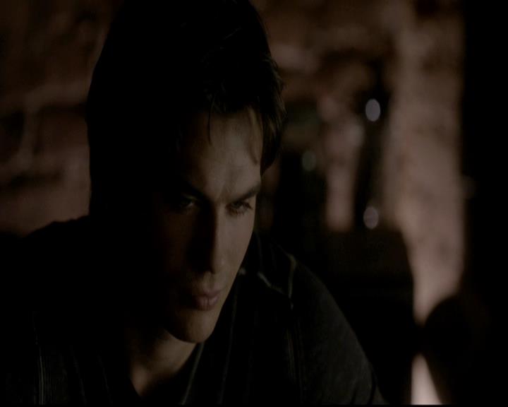 VampireDiariesWorld-dot-org_4x12AViewToAKill1427.jpg