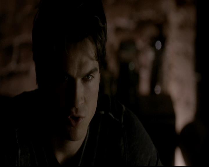 VampireDiariesWorld-dot-org_4x12AViewToAKill1435.jpg