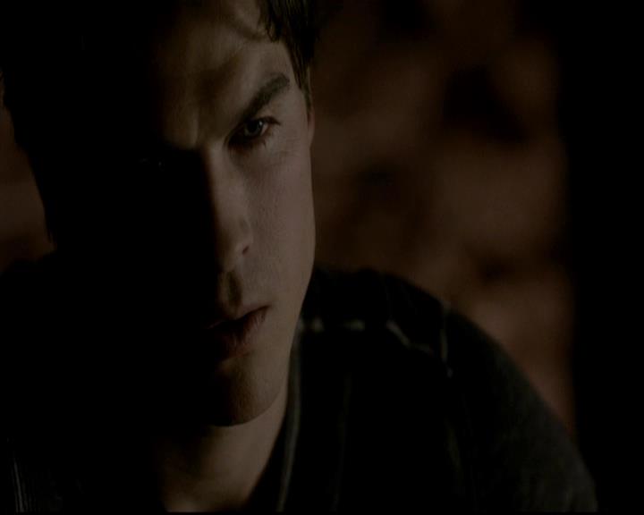 VampireDiariesWorld-dot-org_4x12AViewToAKill1450.jpg