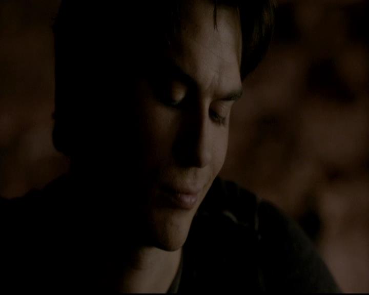 VampireDiariesWorld-dot-org_4x12AViewToAKill1461.jpg