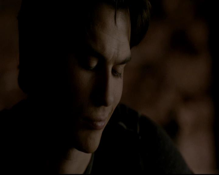 VampireDiariesWorld-dot-org_4x12AViewToAKill1464.jpg