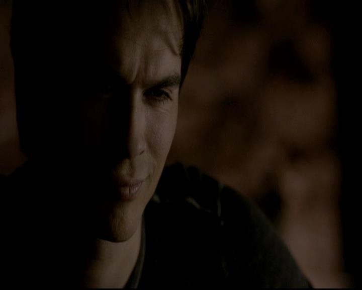 VampireDiariesWorld-dot-org_4x12AViewToAKill1469.jpg