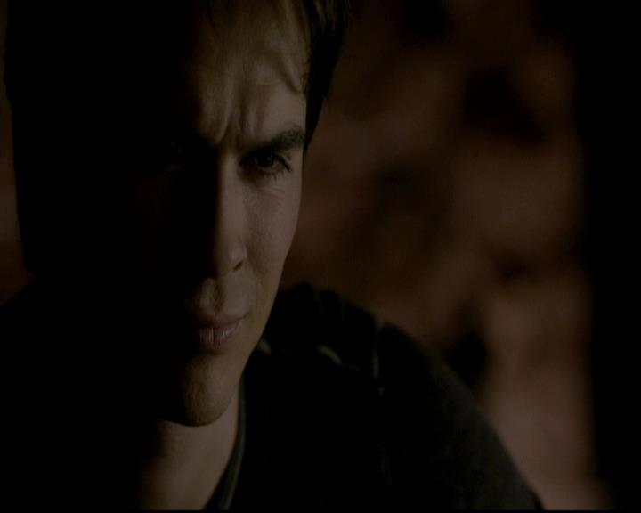 VampireDiariesWorld-dot-org_4x12AViewToAKill1470.jpg