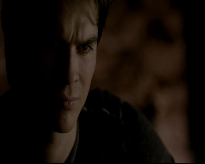 VampireDiariesWorld-dot-org_4x12AViewToAKill1474.jpg