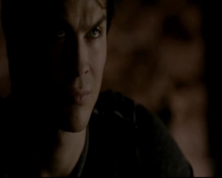 VampireDiariesWorld-dot-org_4x12AViewToAKill1475.jpg