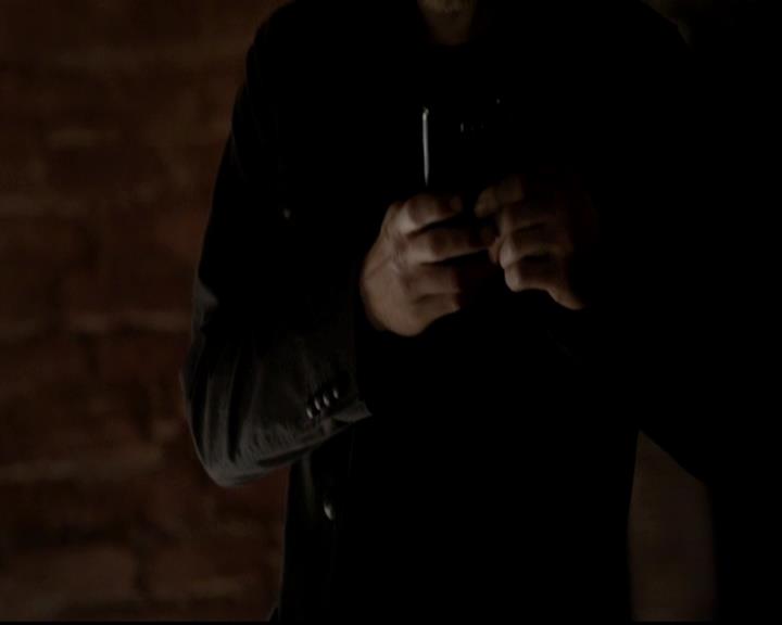 VampireDiariesWorld-dot-org_4x12AViewToAKill1478.jpg