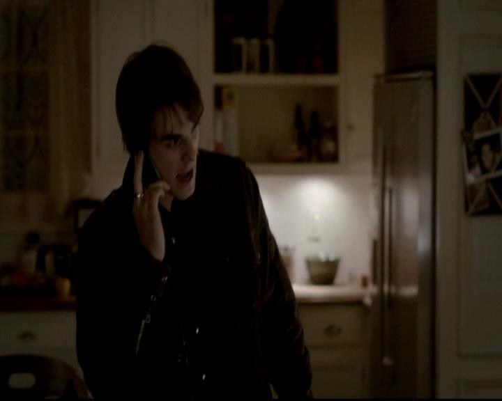 VampireDiariesWorld-dot-org_4x12AViewToAKill1484.jpg