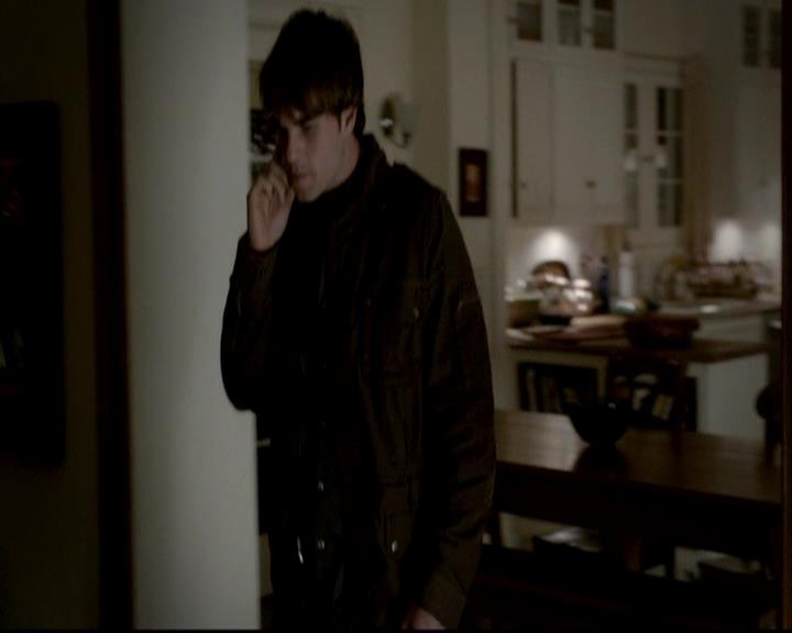 VampireDiariesWorld-dot-org_4x12AViewToAKill1488.jpg