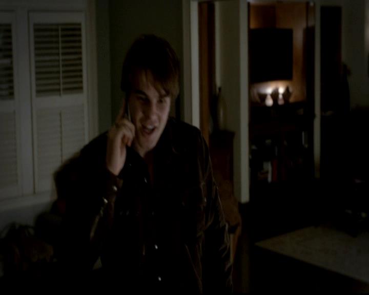 VampireDiariesWorld-dot-org_4x12AViewToAKill1496.jpg