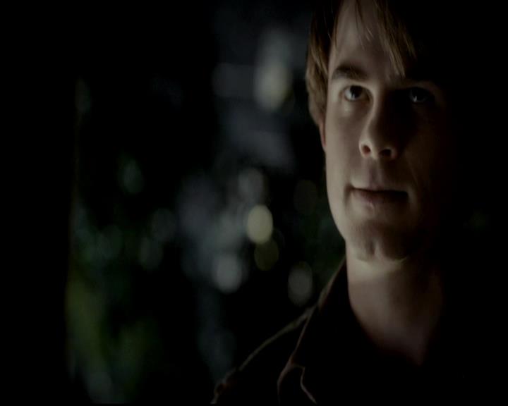 VampireDiariesWorld-dot-org_4x12AViewToAKill1507.jpg