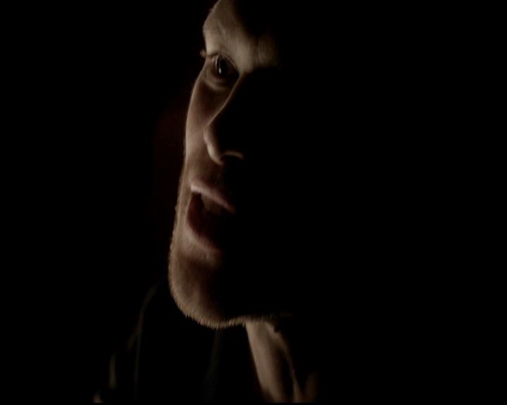 VampireDiariesWorld-dot-org_4x12AViewToAKill1514.jpg