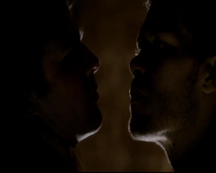 VampireDiariesWorld-dot-org_4x12AViewToAKill1525.jpg