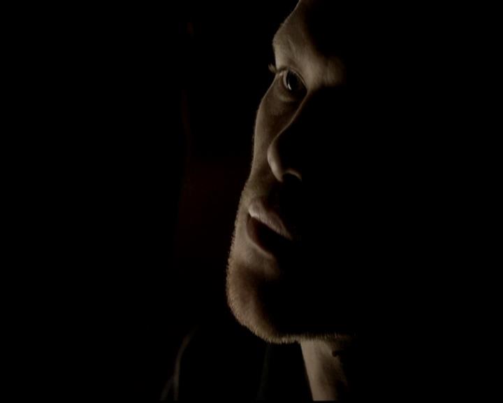 VampireDiariesWorld-dot-org_4x12AViewToAKill1526.jpg