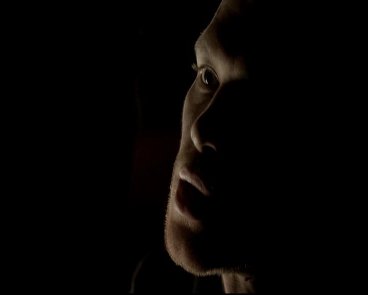 VampireDiariesWorld-dot-org_4x12AViewToAKill1527.jpg