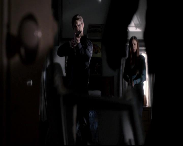 VampireDiariesWorld-dot-org_4x12AViewToAKill1680.jpg