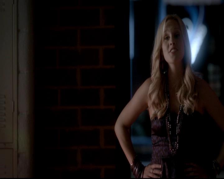 VampireDiariesWorld-dot-org_4x12AViewToAKill1739.jpg