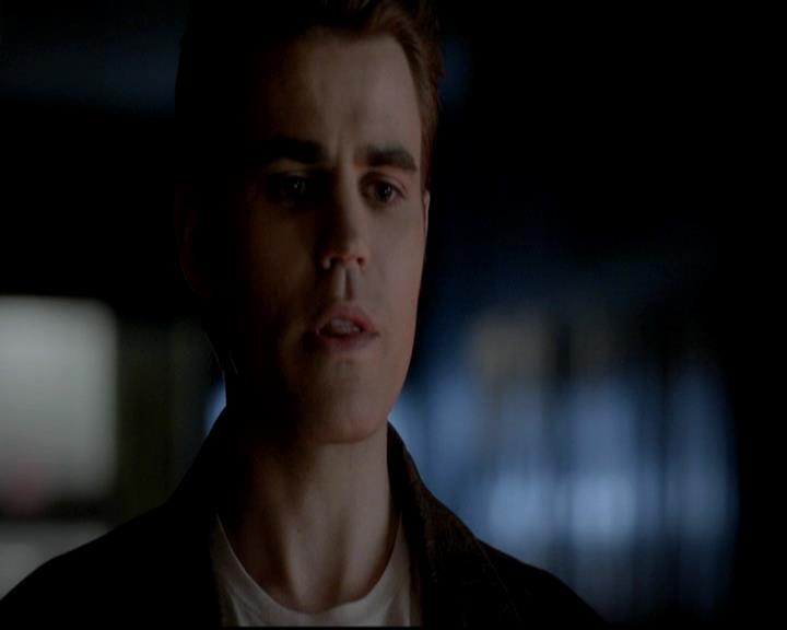 VampireDiariesWorld-dot-org_4x12AViewToAKill1741.jpg