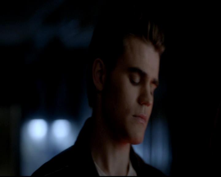 VampireDiariesWorld-dot-org_4x12AViewToAKill1746.jpg