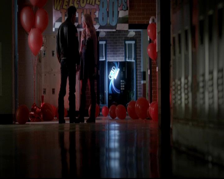 VampireDiariesWorld-dot-org_4x12AViewToAKill1749.jpg