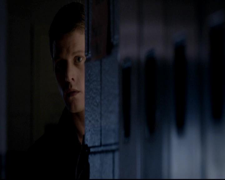 VampireDiariesWorld-dot-org_4x12AViewToAKill1775.jpg