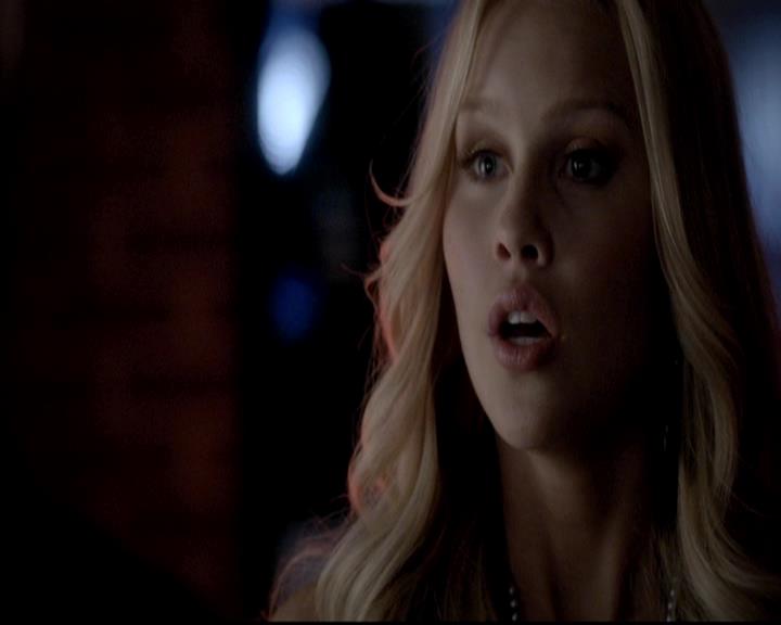 VampireDiariesWorld-dot-org_4x12AViewToAKill1816.jpg