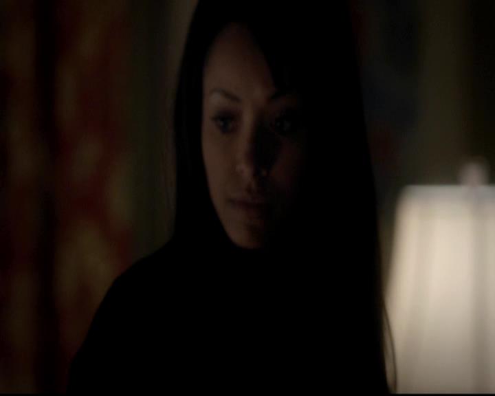 VampireDiariesWorld-dot-org_4x12AViewToAKill1872.jpg