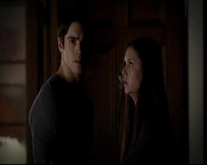 VampireDiariesWorld-dot-org_4x12AViewToAKill2047.jpg