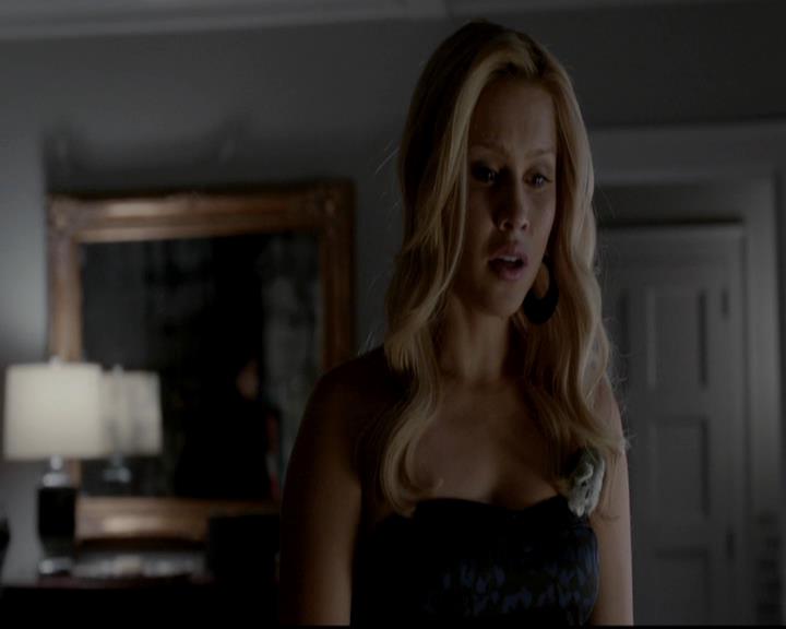 VampireDiariesWorld-dot-org_4x12AViewToAKill2057.jpg