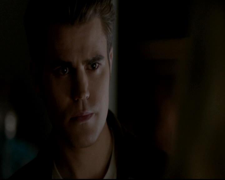 VampireDiariesWorld-dot-org_4x12AViewToAKill2105.jpg