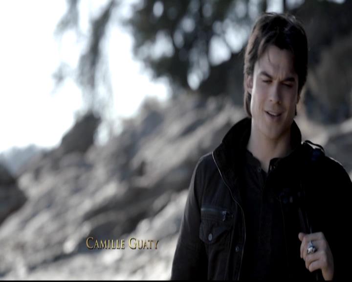 VampireDiariesWorld-dot-org_4x13IntoTheWild0222.jpg