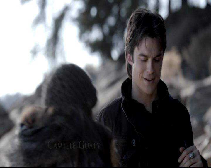 VampireDiariesWorld-dot-org_4x13IntoTheWild0223.jpg