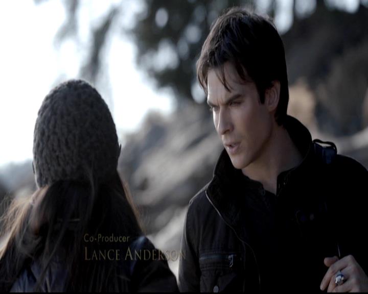 VampireDiariesWorld-dot-org_4x13IntoTheWild0229.jpg