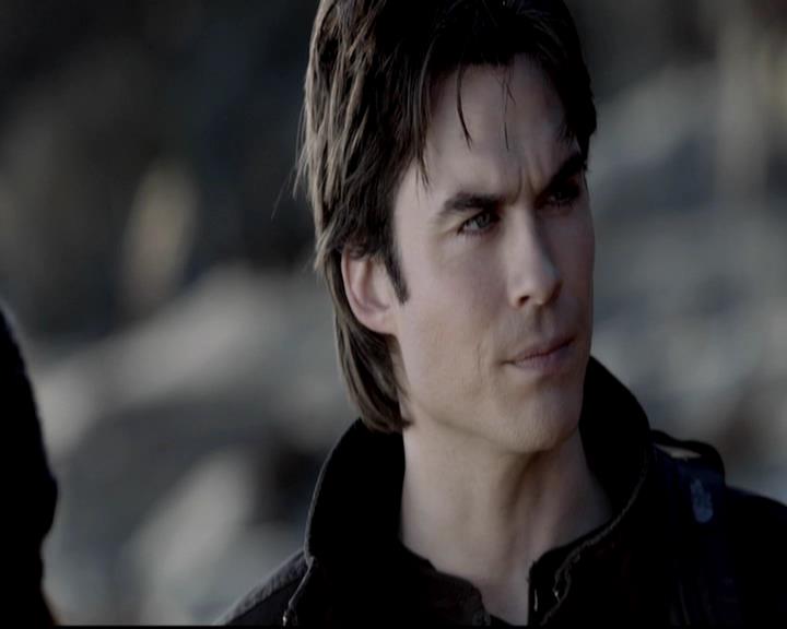 VampireDiariesWorld-dot-org_4x13IntoTheWild0233.jpg