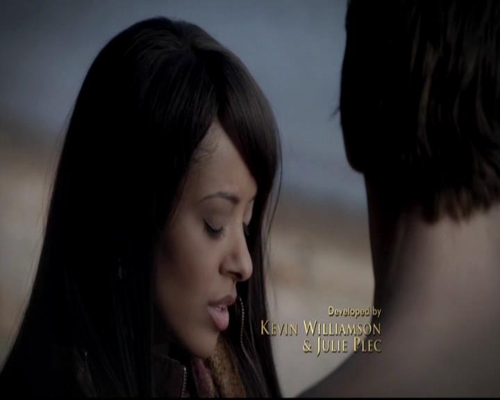 VampireDiariesWorld-dot-org_4x13IntoTheWild0288.jpg