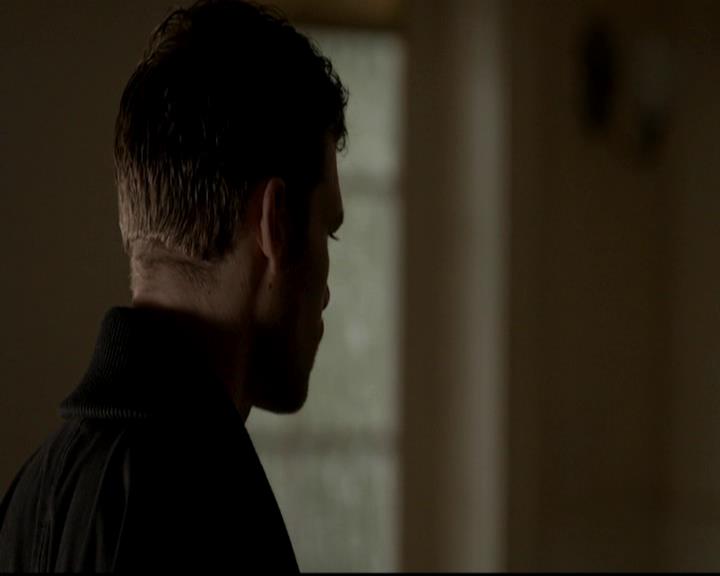 VampireDiariesWorld-dot-org_4x13IntoTheWild0355.jpg