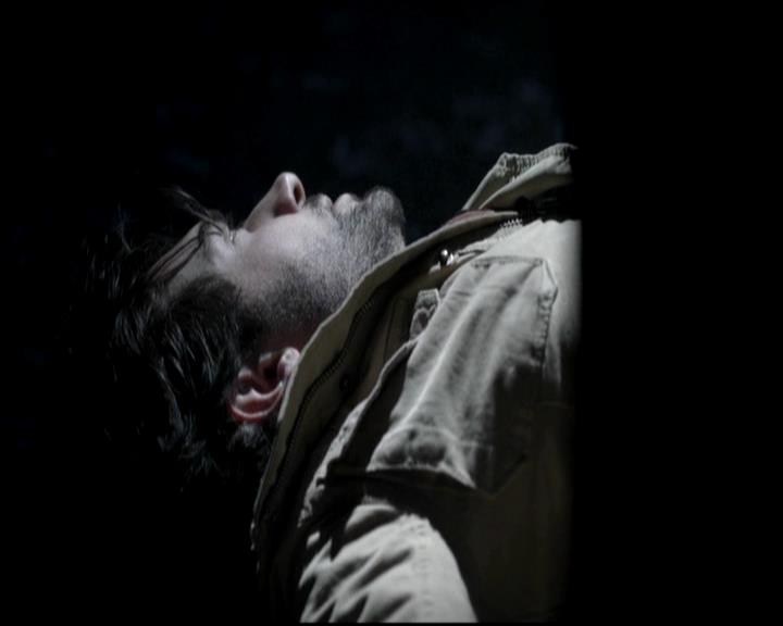 VampireDiariesWorld-dot-org_4x13IntoTheWild0577.jpg