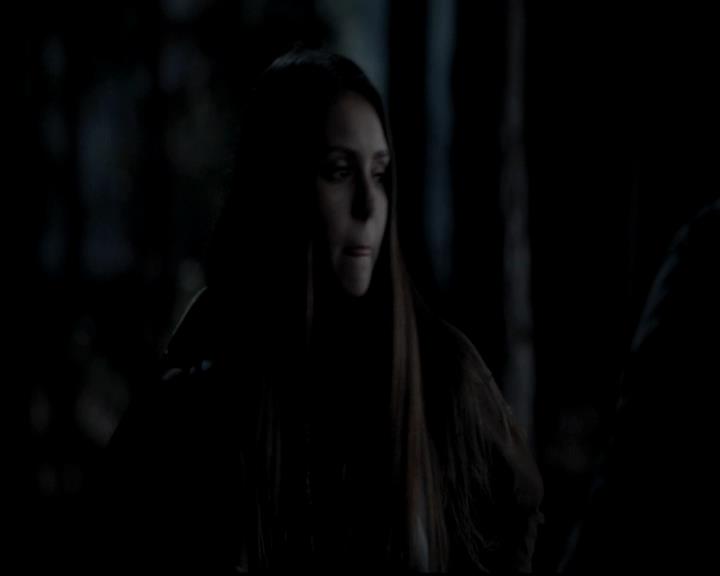 VampireDiariesWorld-dot-org_4x13IntoTheWild0636.jpg