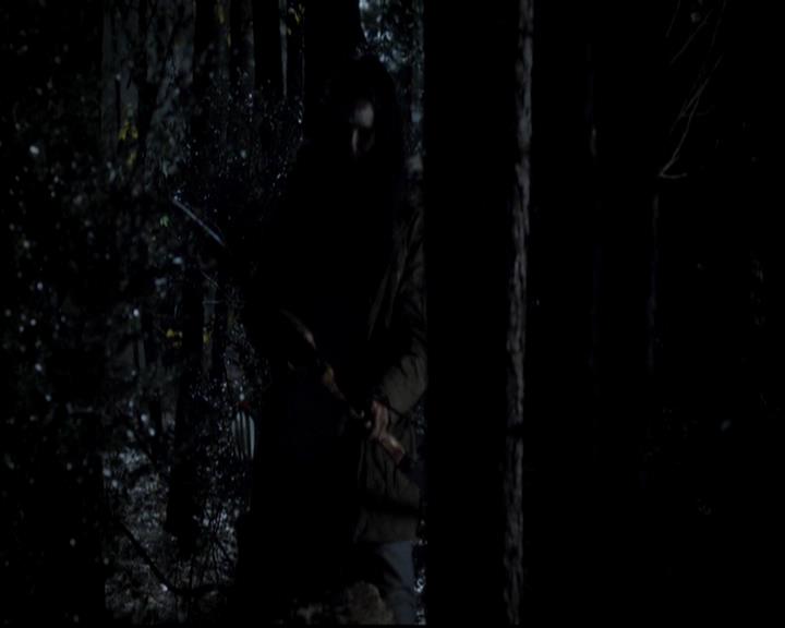 VampireDiariesWorld-dot-org_4x13IntoTheWild0651.jpg