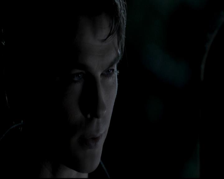 VampireDiariesWorld-dot-org_4x13IntoTheWild0760.jpg