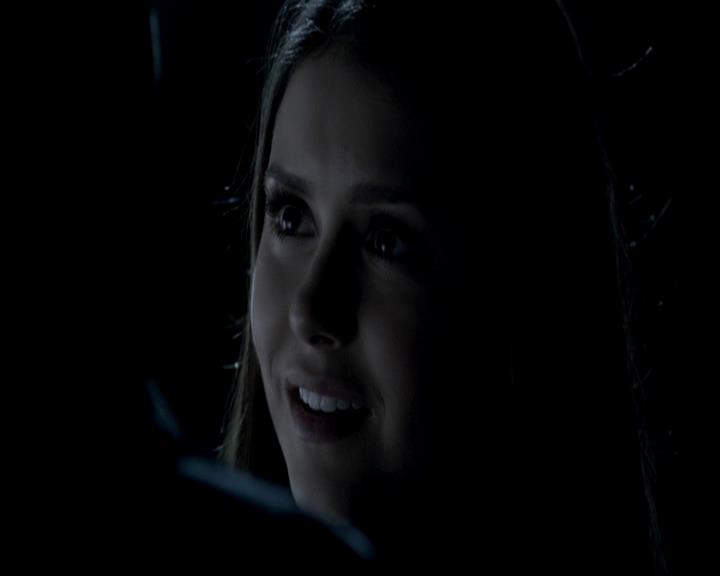 VampireDiariesWorld-dot-org_4x13IntoTheWild0765.jpg