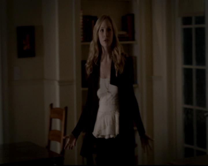 VampireDiariesWorld-dot-org_4x13IntoTheWild0791.jpg