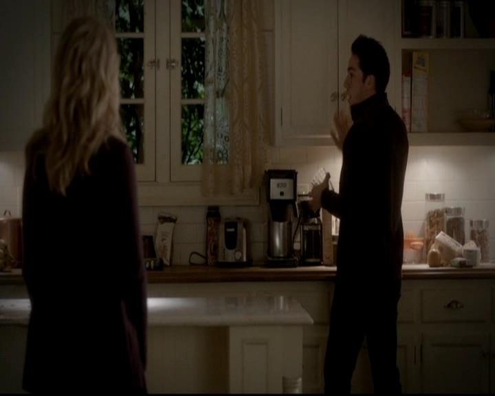 VampireDiariesWorld-dot-org_4x13IntoTheWild0793.jpg