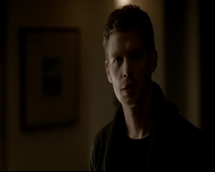 VampireDiariesWorld-dot-org_4x13IntoTheWild0857.jpg