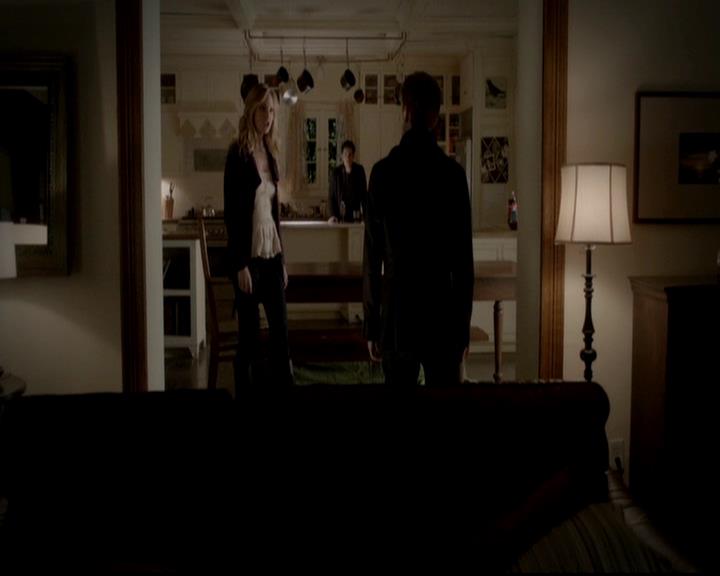 VampireDiariesWorld-dot-org_4x13IntoTheWild0868.jpg