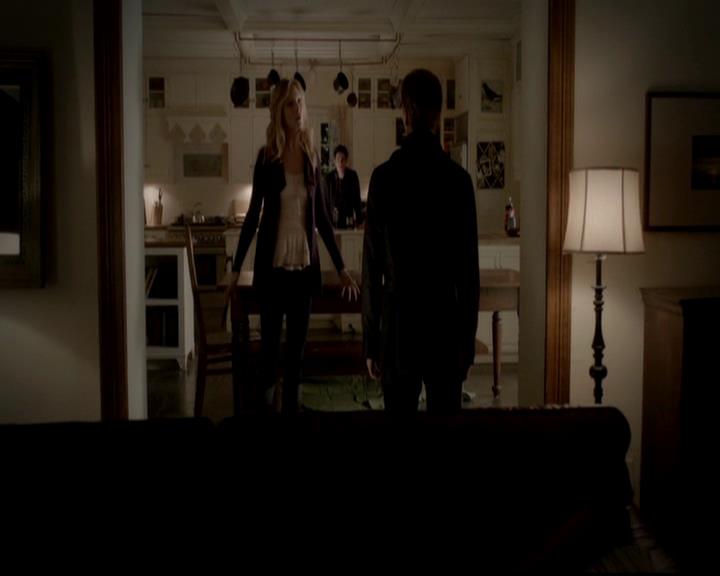 VampireDiariesWorld-dot-org_4x13IntoTheWild0869.jpg