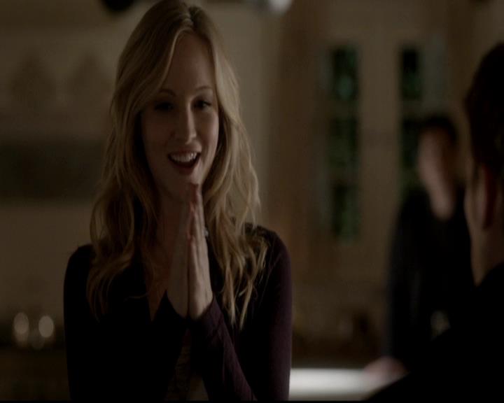 VampireDiariesWorld-dot-org_4x13IntoTheWild0875.jpg