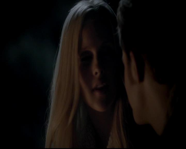 VampireDiariesWorld-dot-org_4x13IntoTheWild0918.jpg